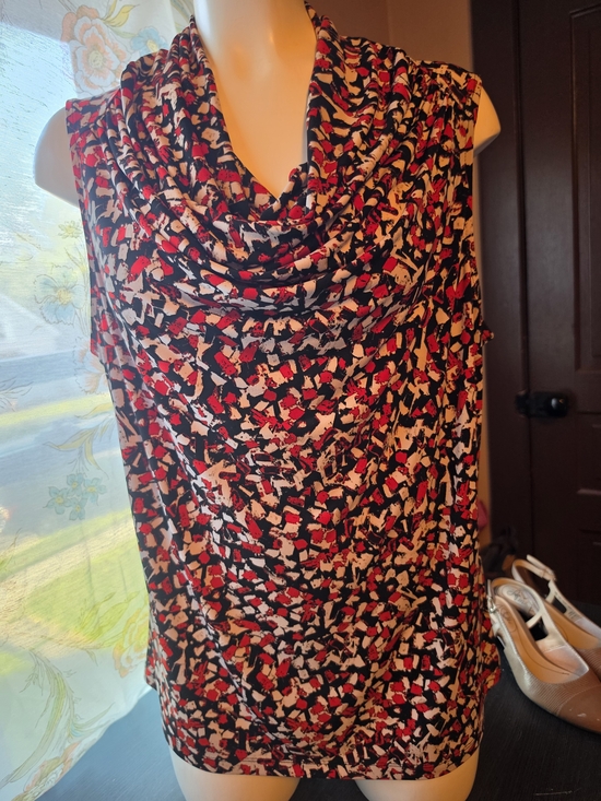 Kasper Tops - Sleeveless Cowl Neck Top in Black, Red & Cream